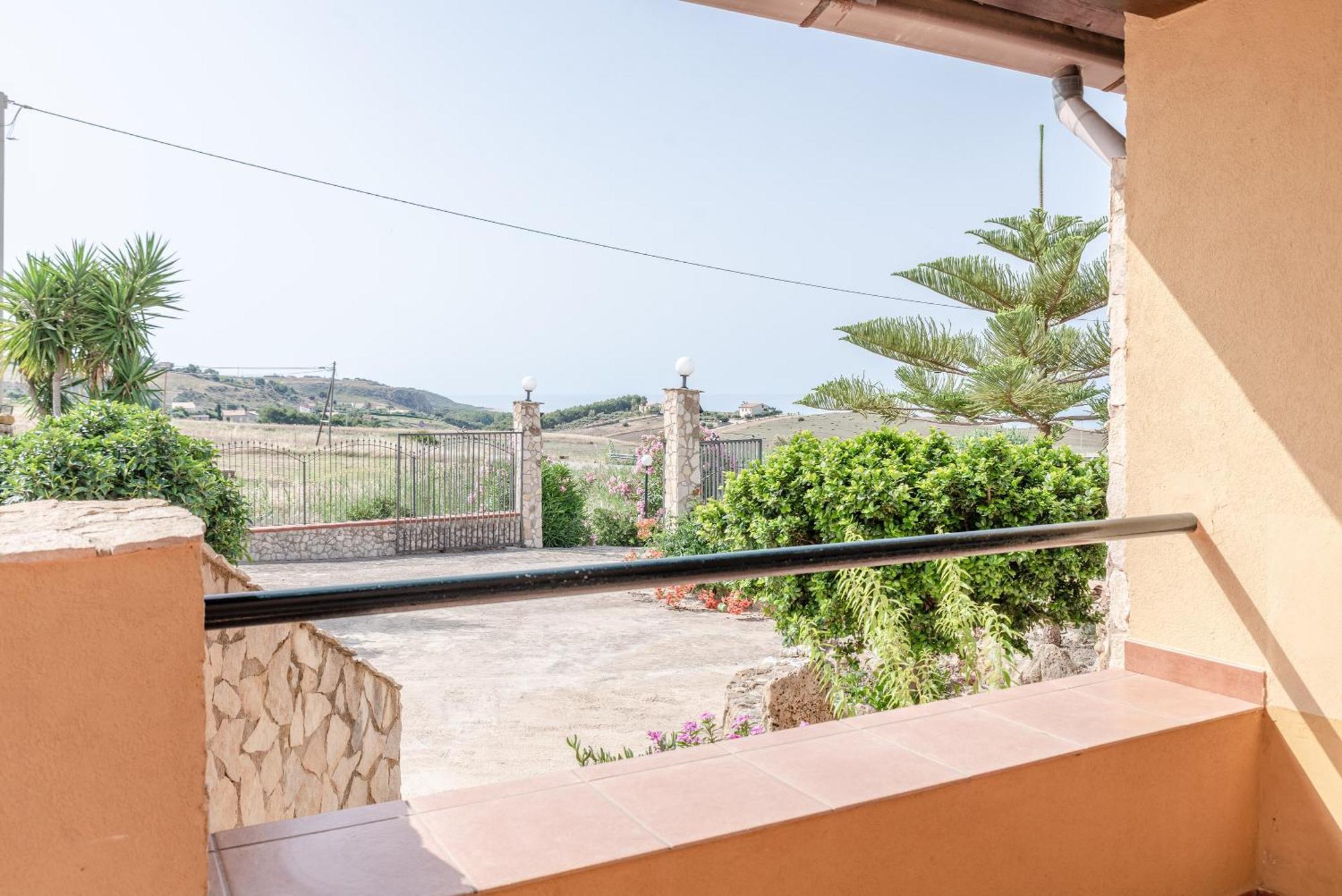 Villa Tre 's' Montallegro Esterno foto