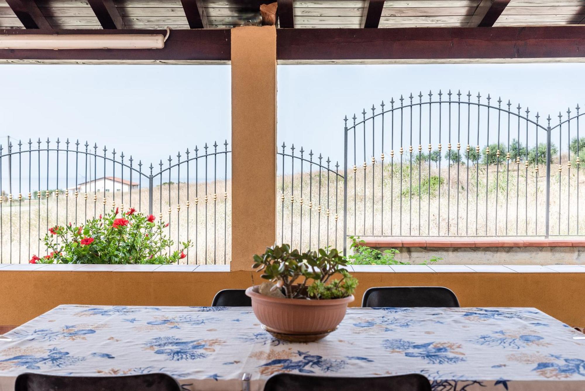 Villa Tre 's' Montallegro Esterno foto