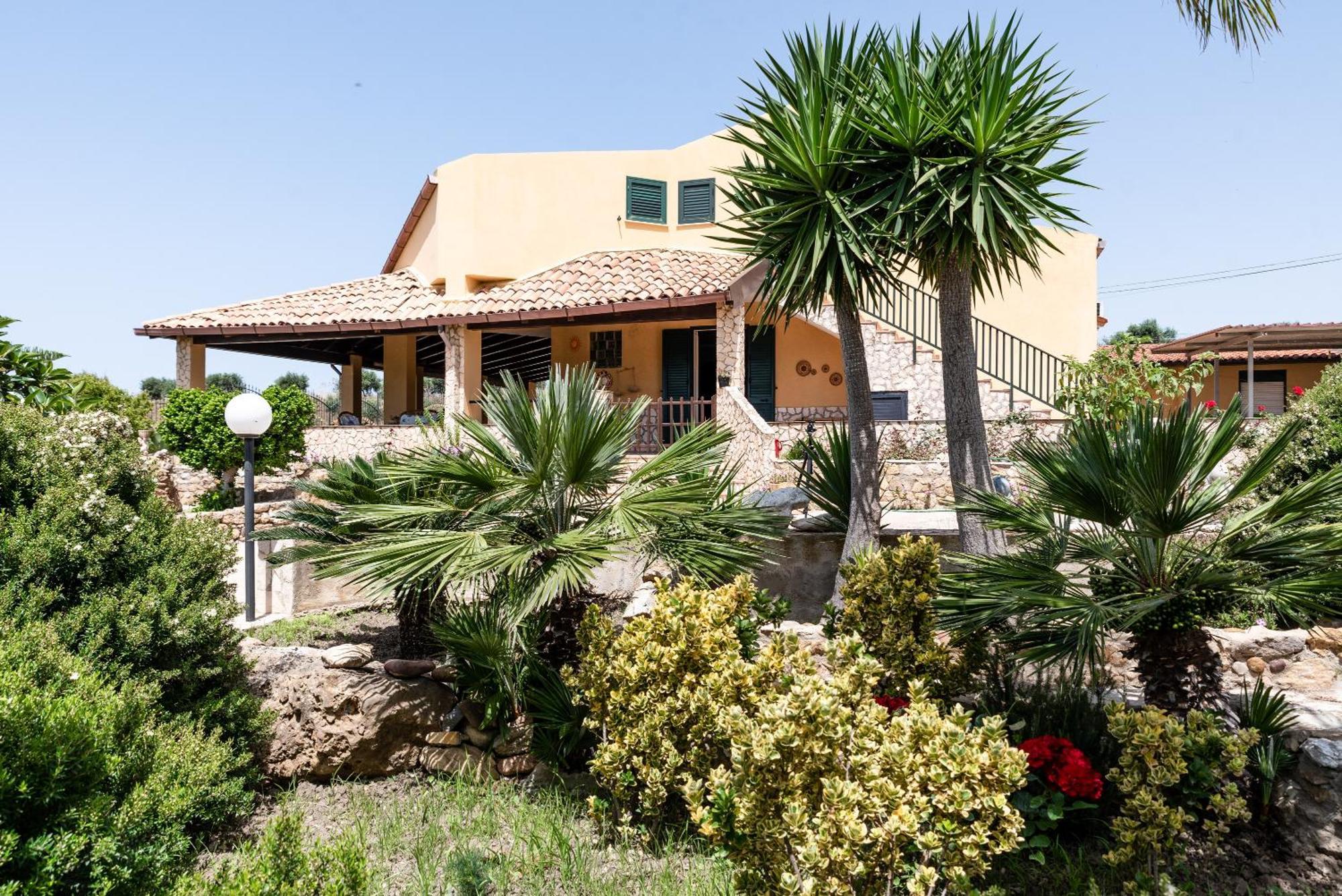 Villa Tre 's' Montallegro Esterno foto